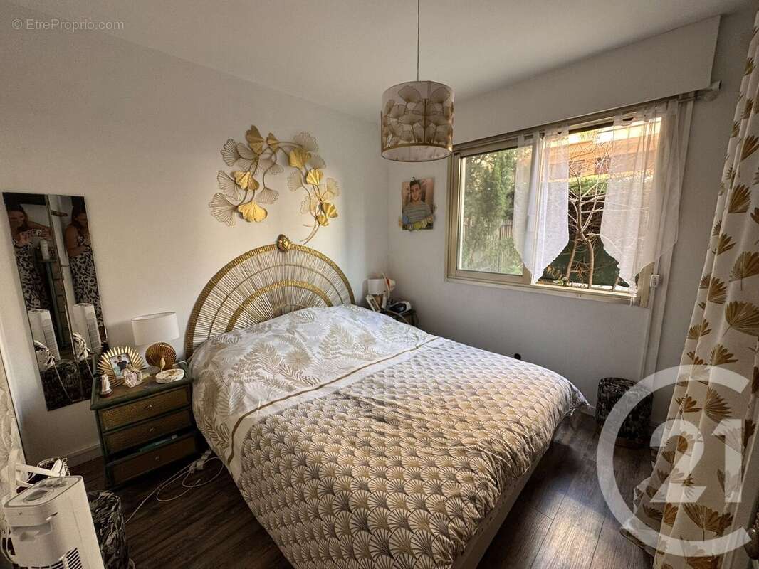 Appartement à LE CANNET