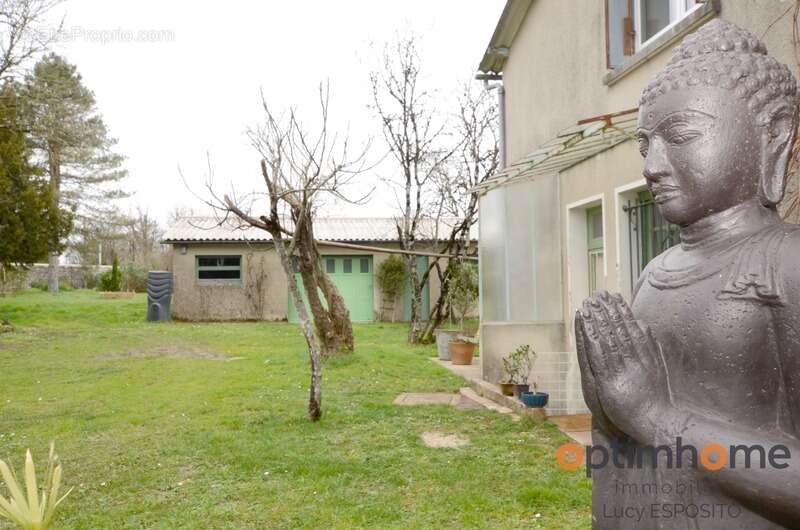 Maison à TAIZE-AIZIE