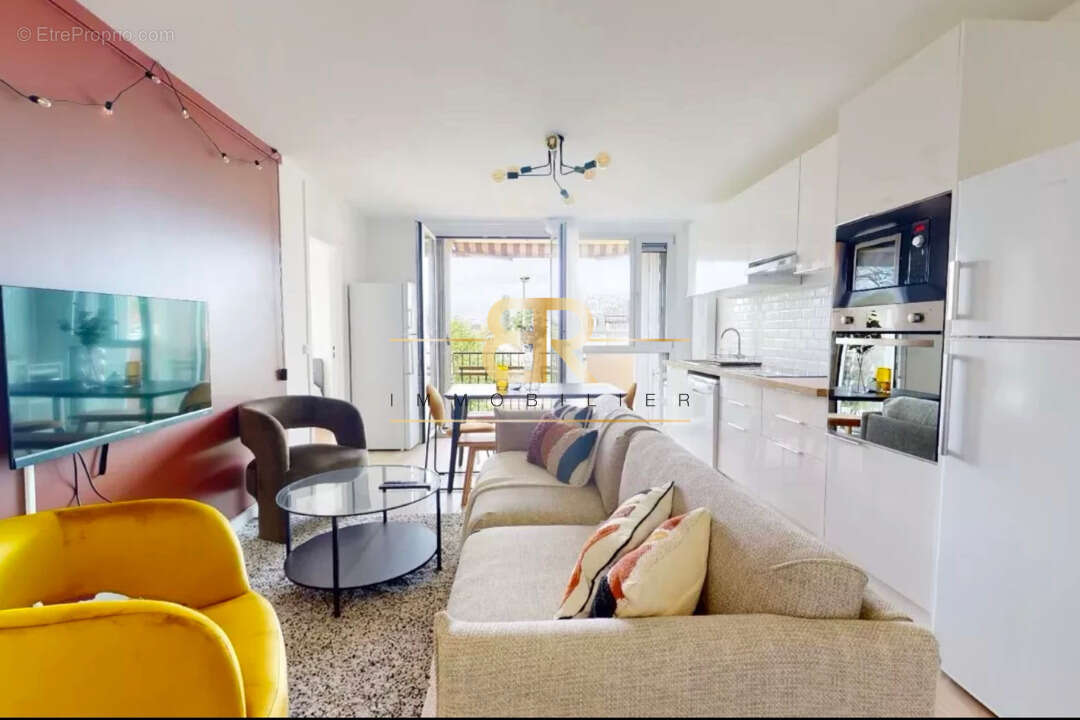 Appartement à COLOMBES