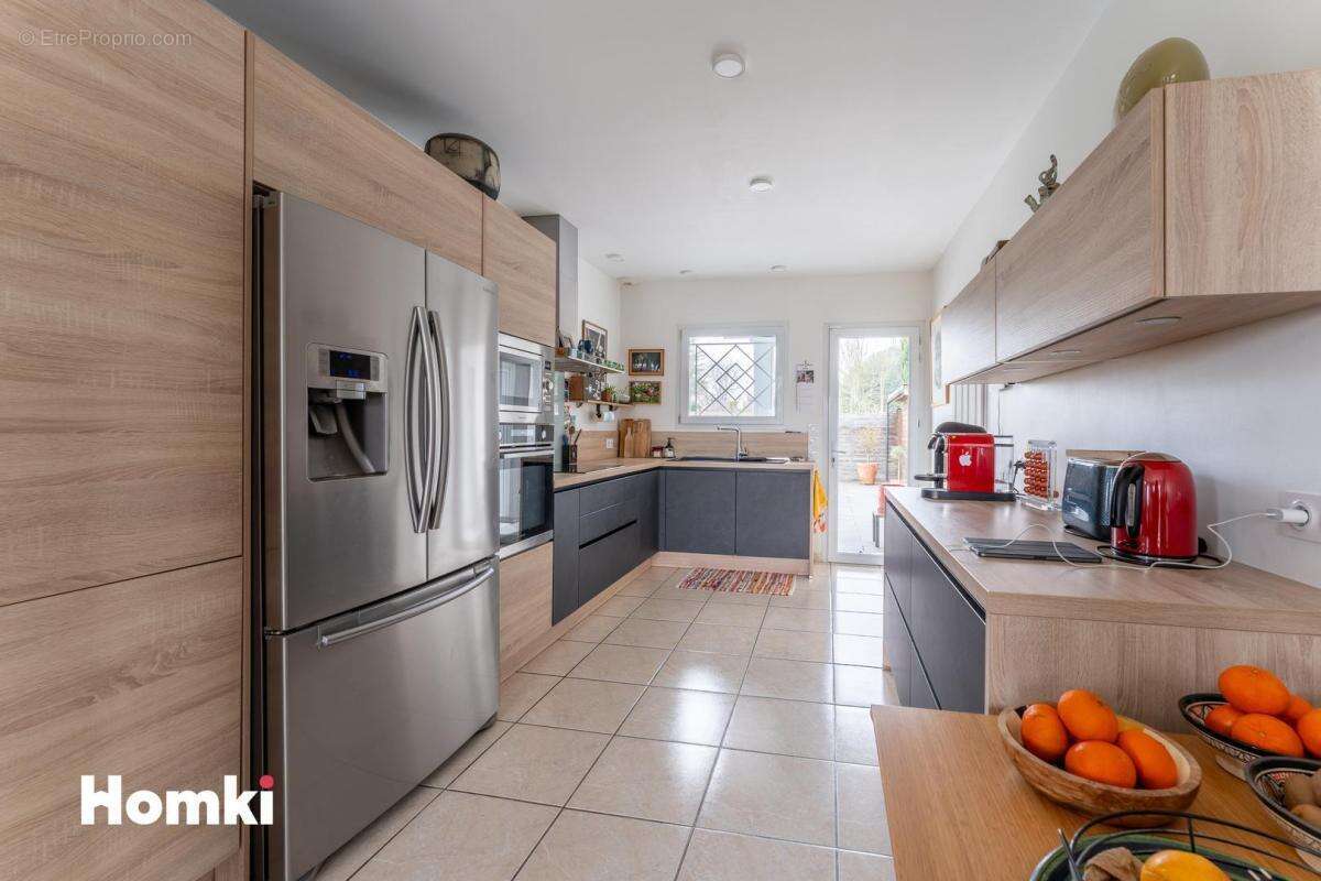 Maison à VILLENAVE-D'ORNON