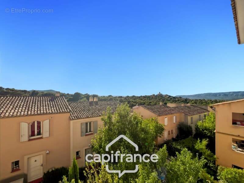 Appartement à MALLEMORT