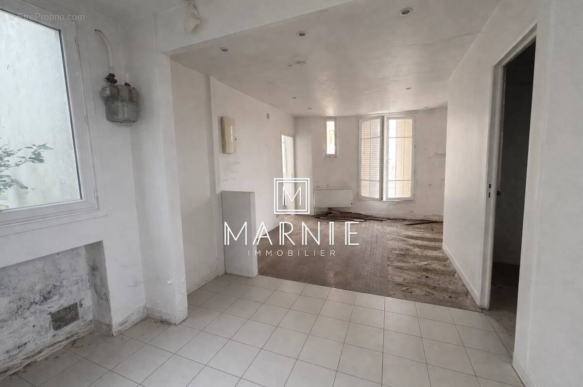 Appartement à COLOMBES