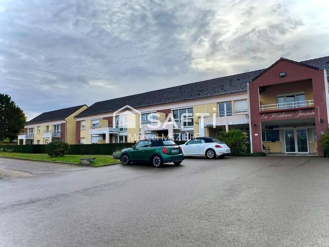 Photo 1 - Appartement à THORIGNY-SUR-OREUSE