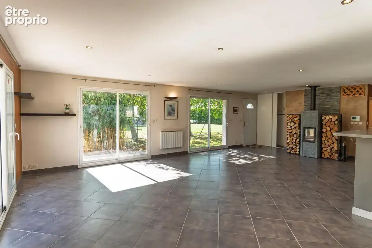 Maison 4 pièces 121 m² à vendre à Ornacieux (38260) - photo 3