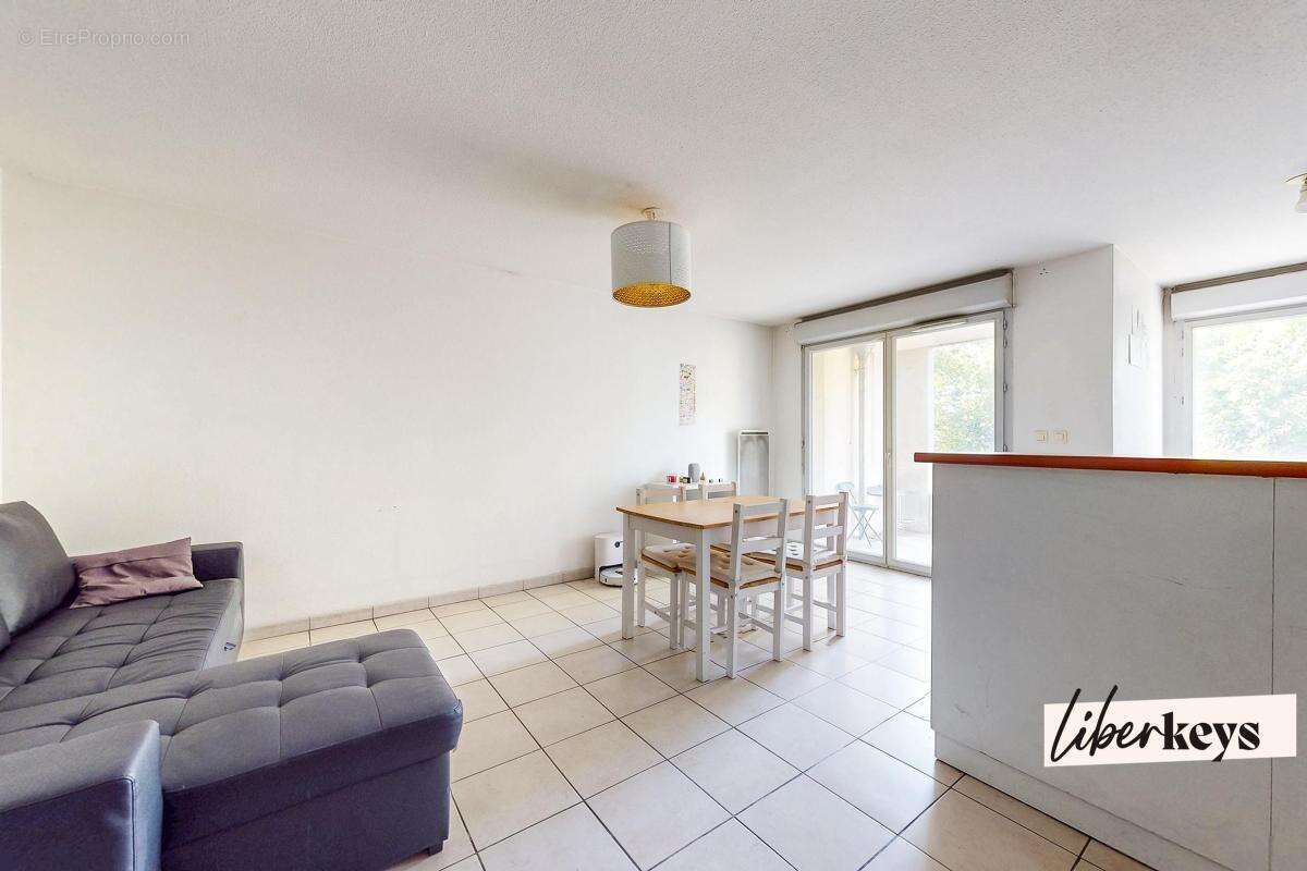 T3 avec balcon vue Canal du Midi – Parking couvert privatif – Toulouse Ponts-Jumeaux - photo 5