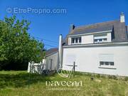 Maison à PLOEMEL