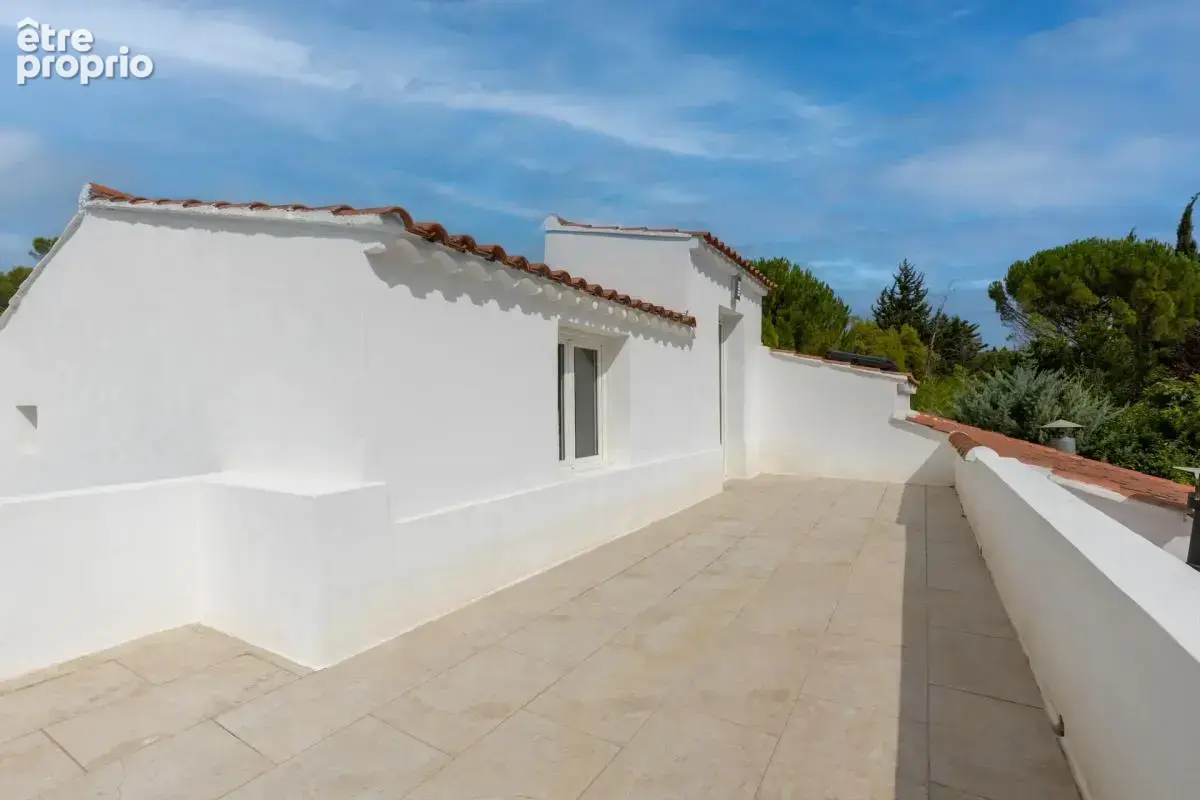 Maison de 10 pièces de 285 m² à Ventabren - photo 13