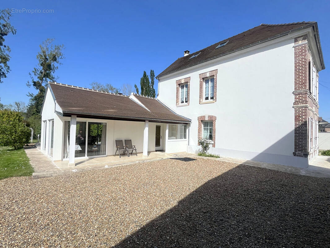 Maison à NEUVILLE-BOSC