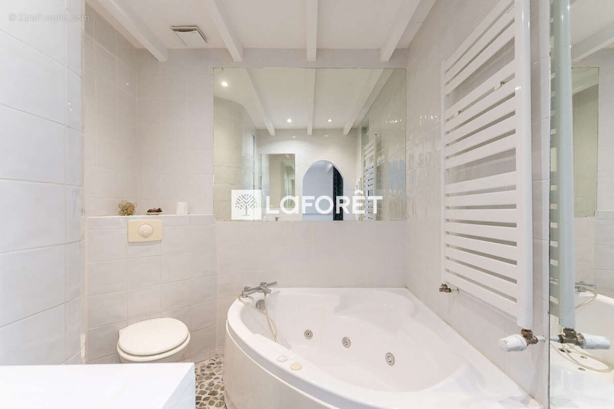 Maison à MARSEILLE-9E