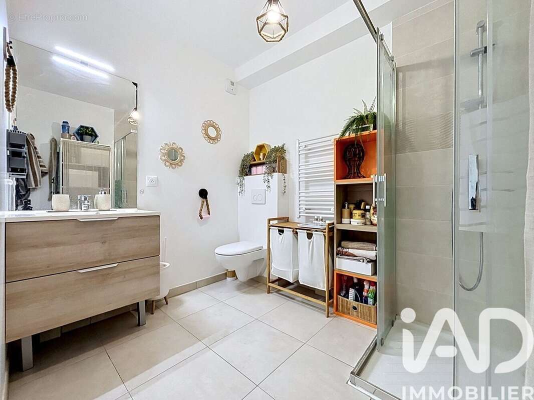 Photo 9 - Appartement à VILLIERS-SUR-MARNE