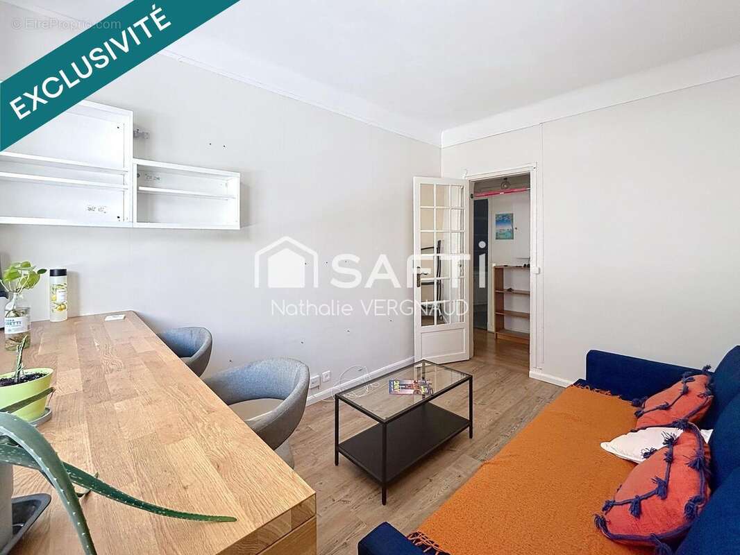 Photo 2 - Appartement à PARIS-15E