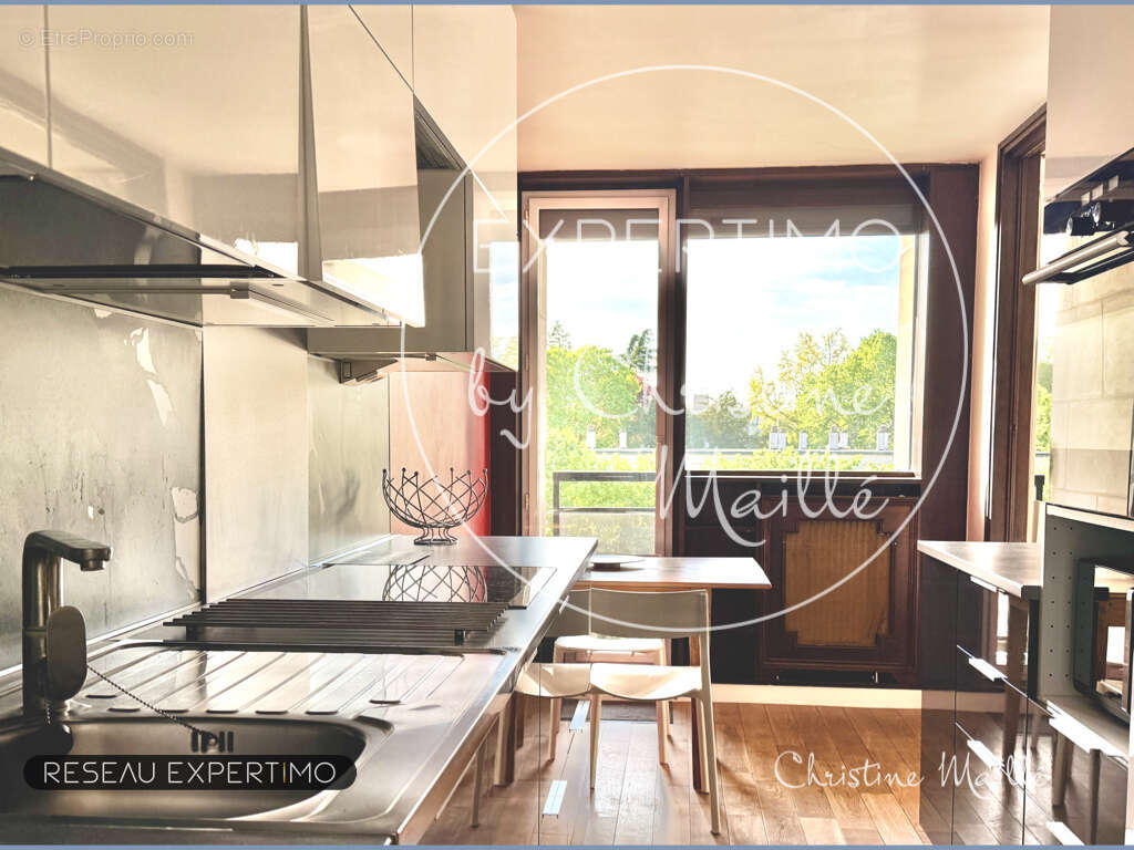 Appartement à VERSAILLES