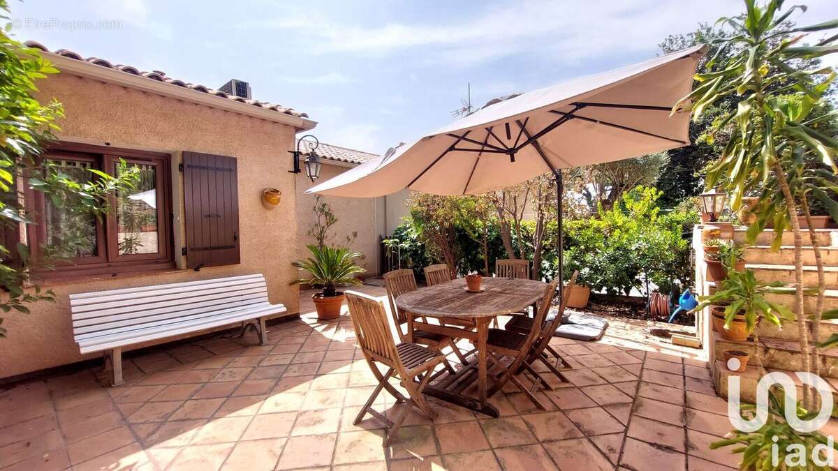 Photo 2 - Maison à SOLLIES-VILLE