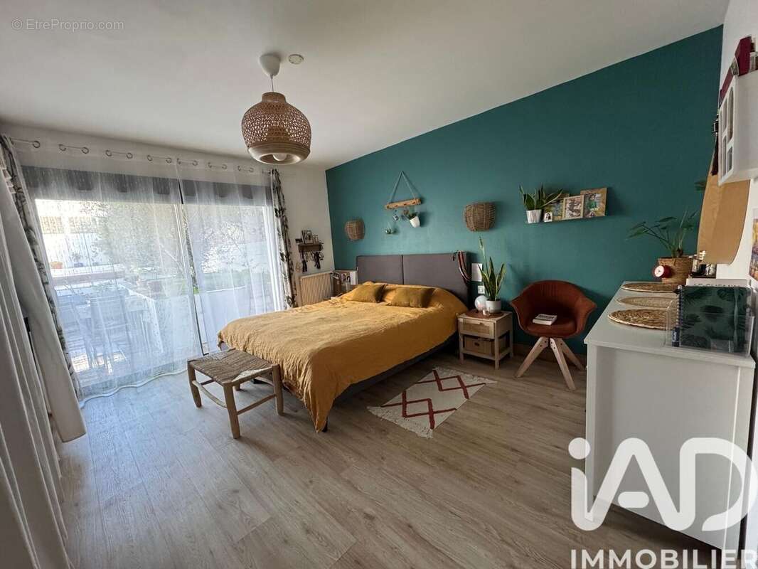 Maison 181 m² à La Rochelle  - photo 6