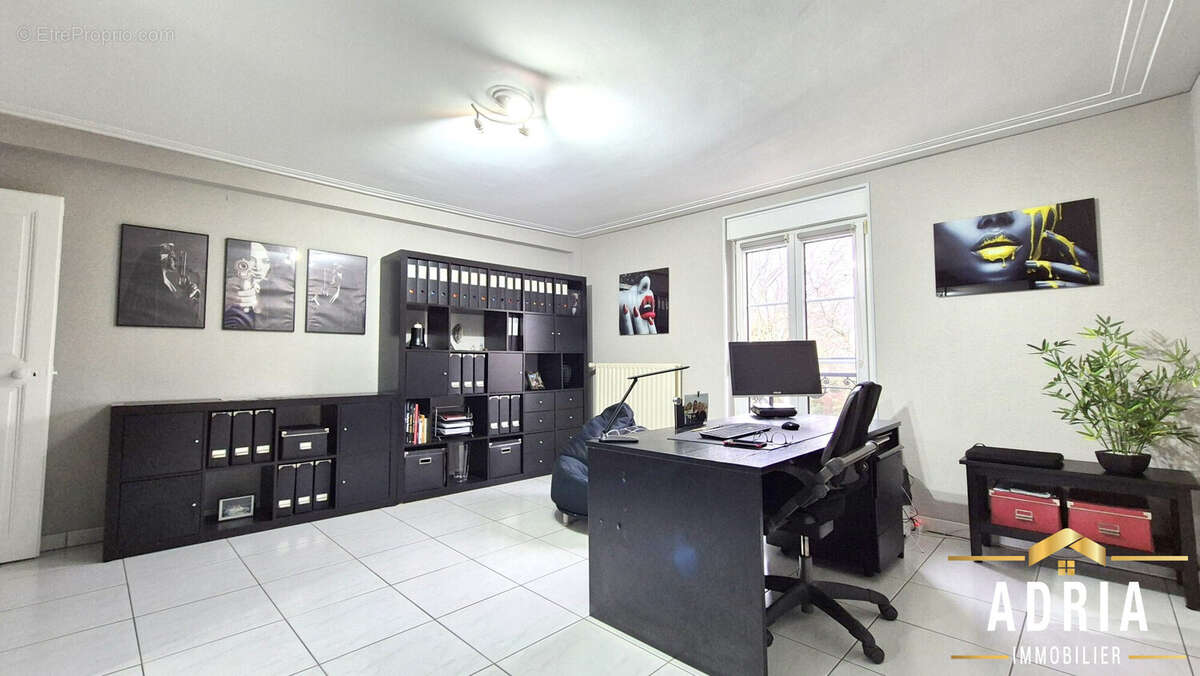 Appartement à LONGEVILLE-LES-METZ