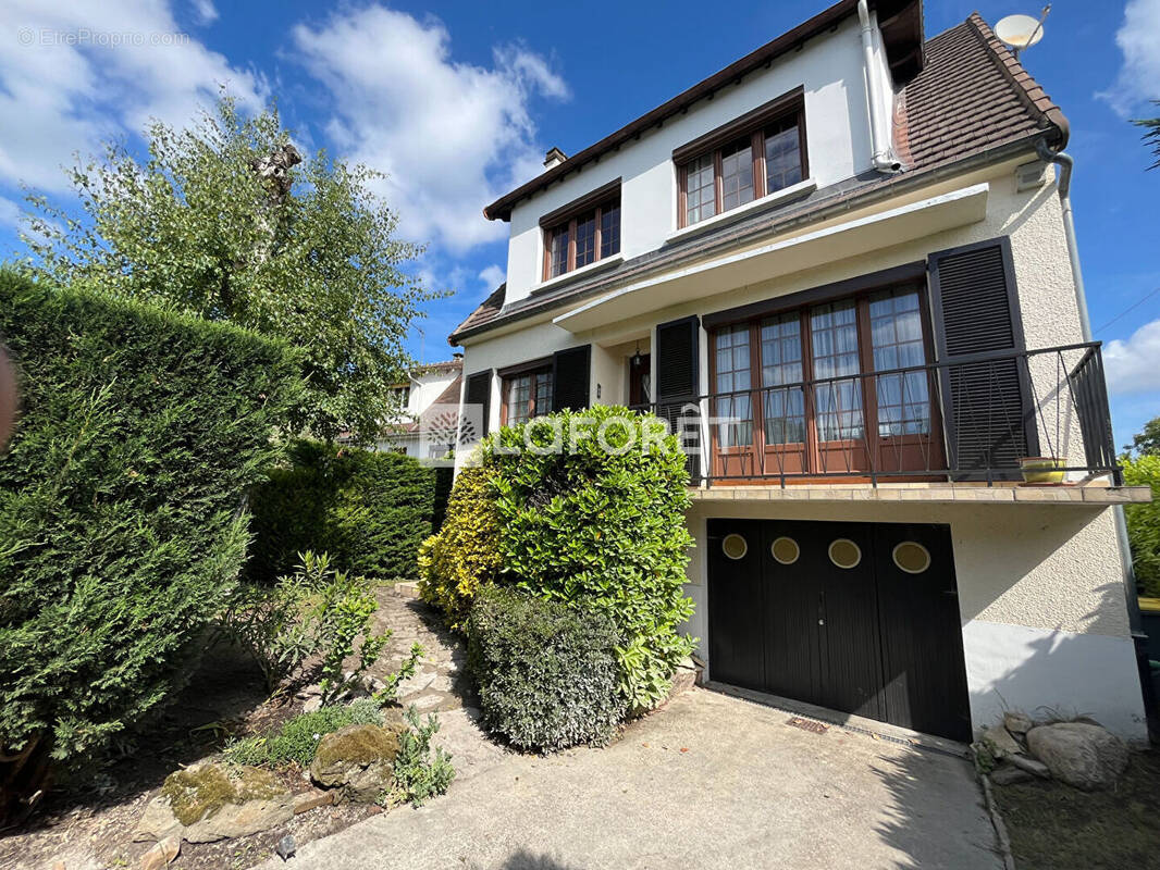 Maison à FRANCONVILLE