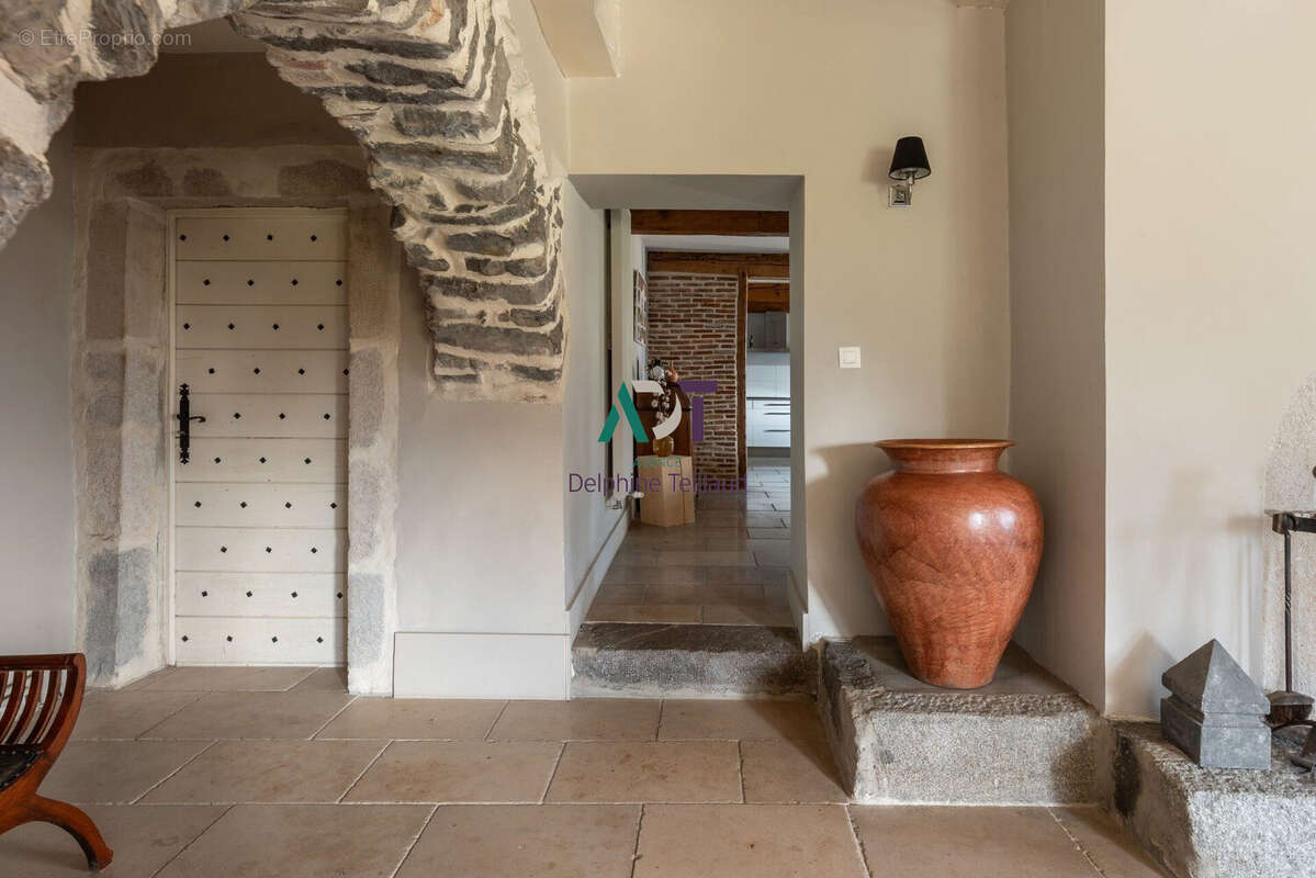 Maison à CLAIX