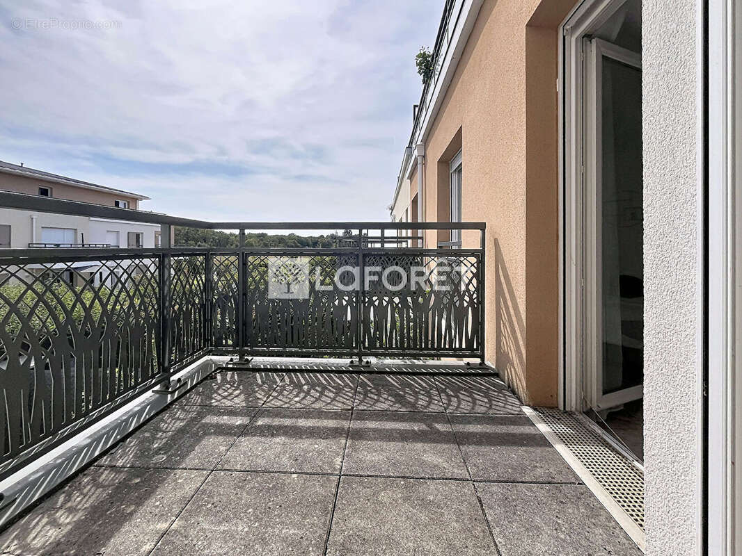 Appartement avec balcon Villennes Sur Seine - 2 pièces 46.24 m2 - photo 2