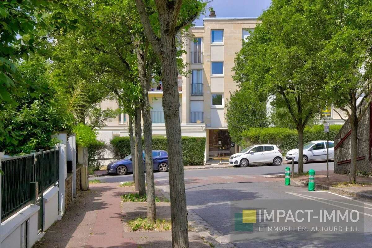 Appartement à RUEIL-MALMAISON