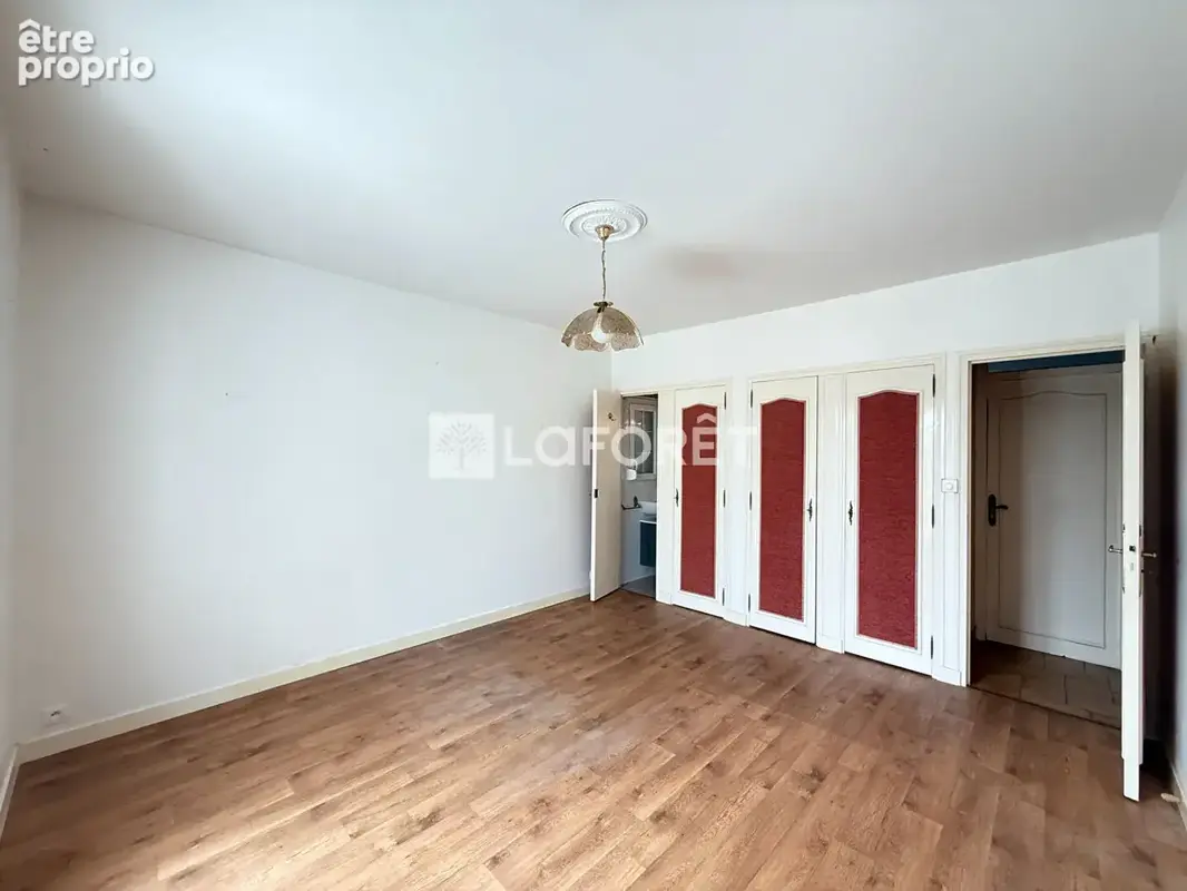 Maison Plouha 138 m2 - terrain constructible divisible - piscine couverte - photo 8