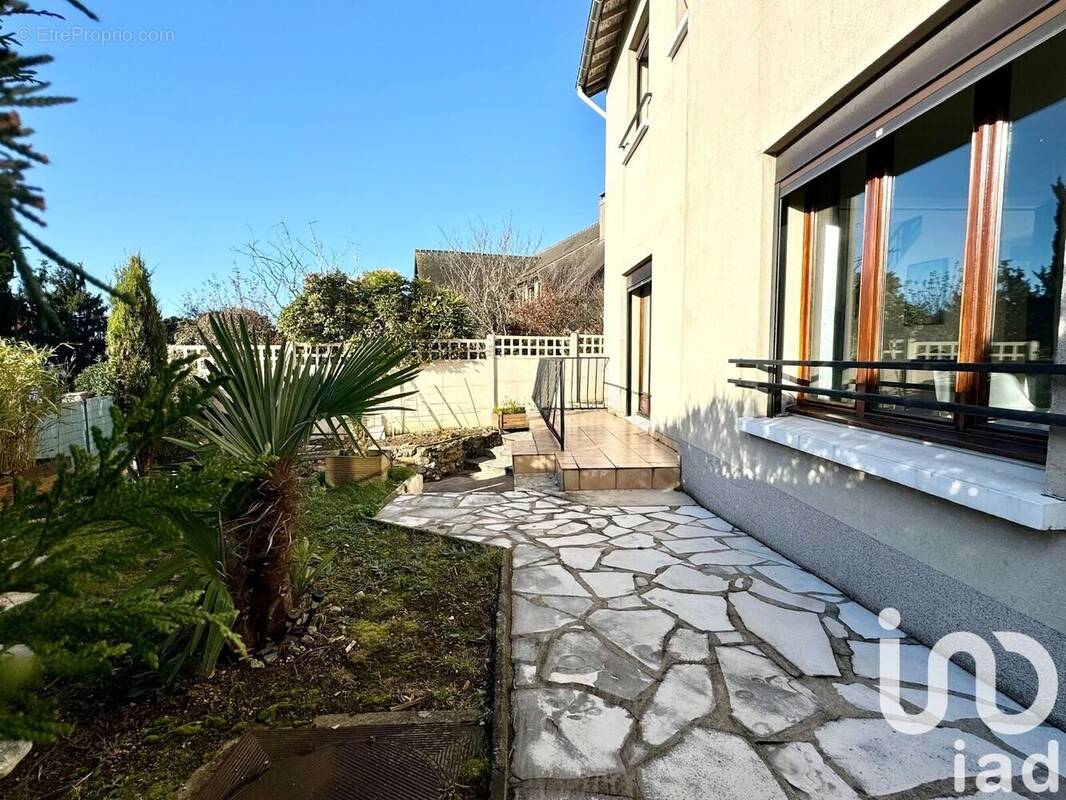 Photo 1 - Maison à ORMESSON-SUR-MARNE