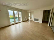 Appartement à BURES-SUR-YVETTE