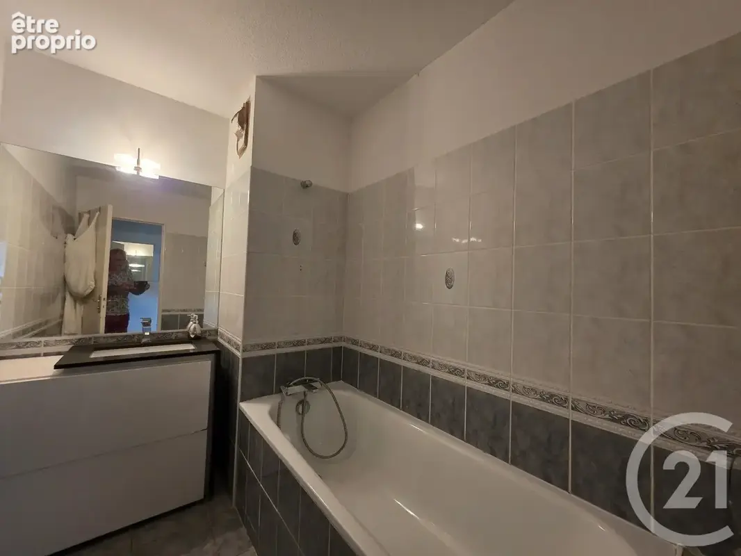 Appartement 51 m² à Saint-Jean-De-Vedas  - photo 14