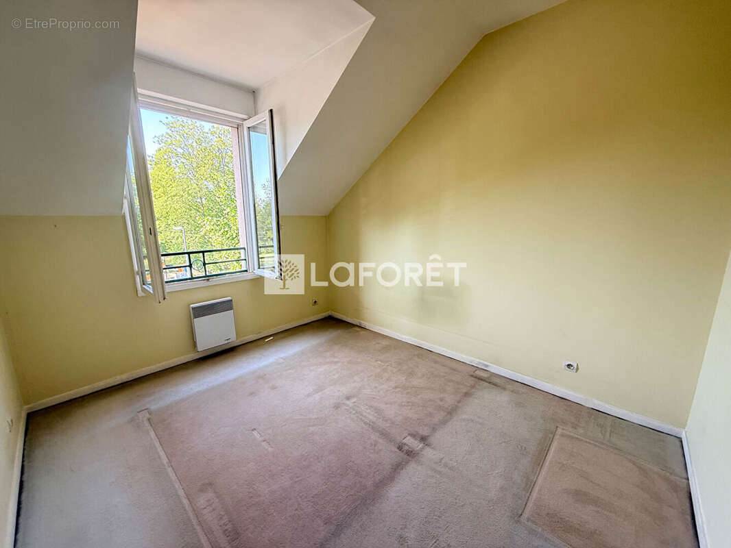 Appartement à MEULAN