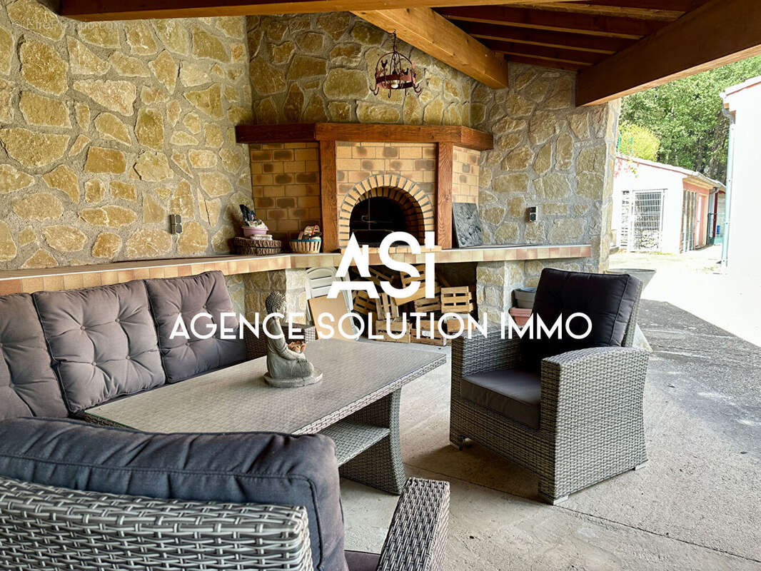 Maison à VIVIERS