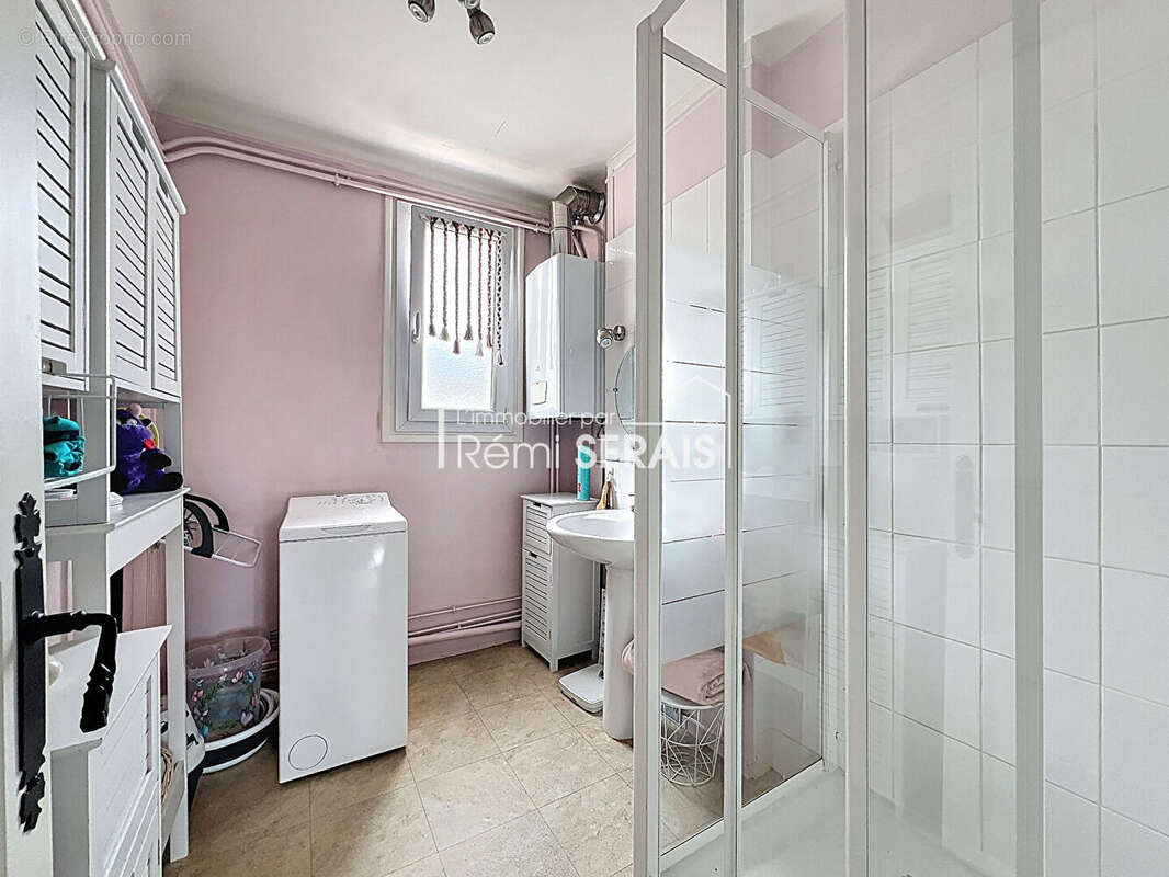 Appartement à CONDE-SUR-NOIREAU