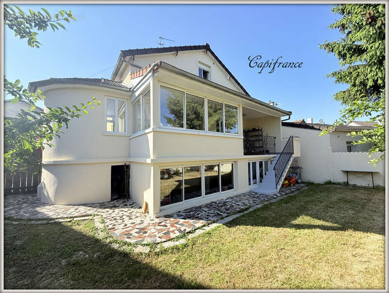 Maison à vendre aménagée sur 3 niveaux. Aulnay-sous-Bois Centre sud - photo 8