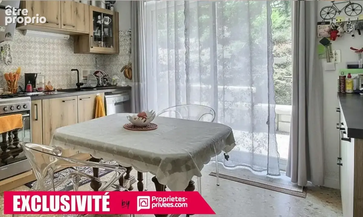 Maison familiale en pierres - Brive Ouest - Espace à vivre de PLAIN PIED - Terrain 5 038 m² - photo 7