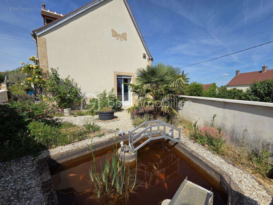Maison à GERMIGNY-SUR-LOIRE