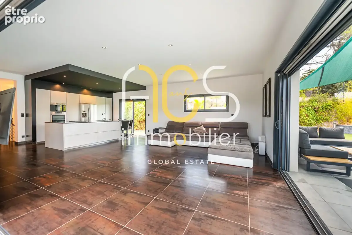 Achat Vente Villa Type 5 185m² Extérieur Jardin Piscine Garage - photo 14