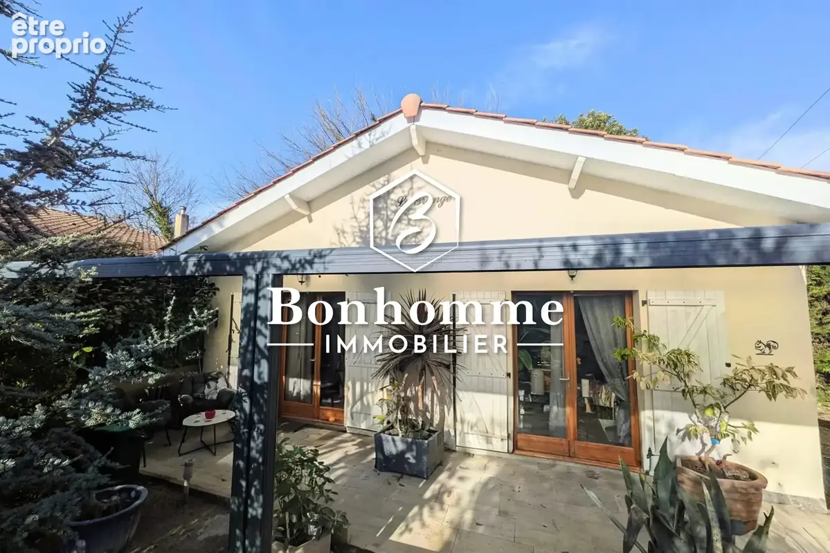 Photo Maison à Langoiran au prix de 233 000€