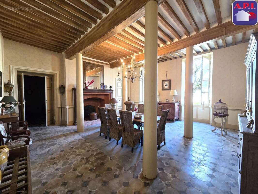 Maison à SAVERDUN