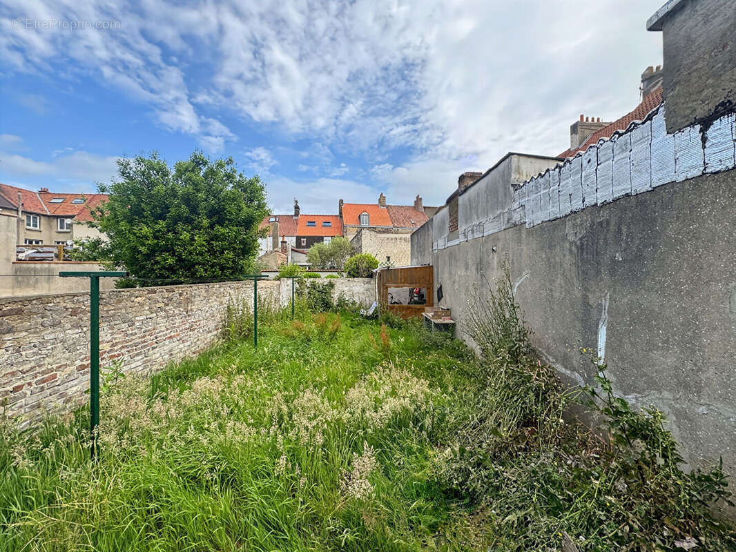 Maison à CALAIS