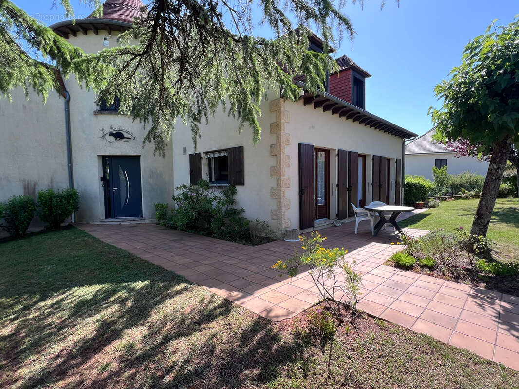 Maison à COSNAC