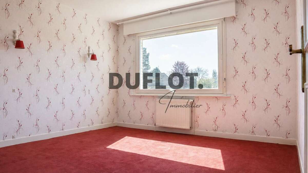 Maison à ARQUES
