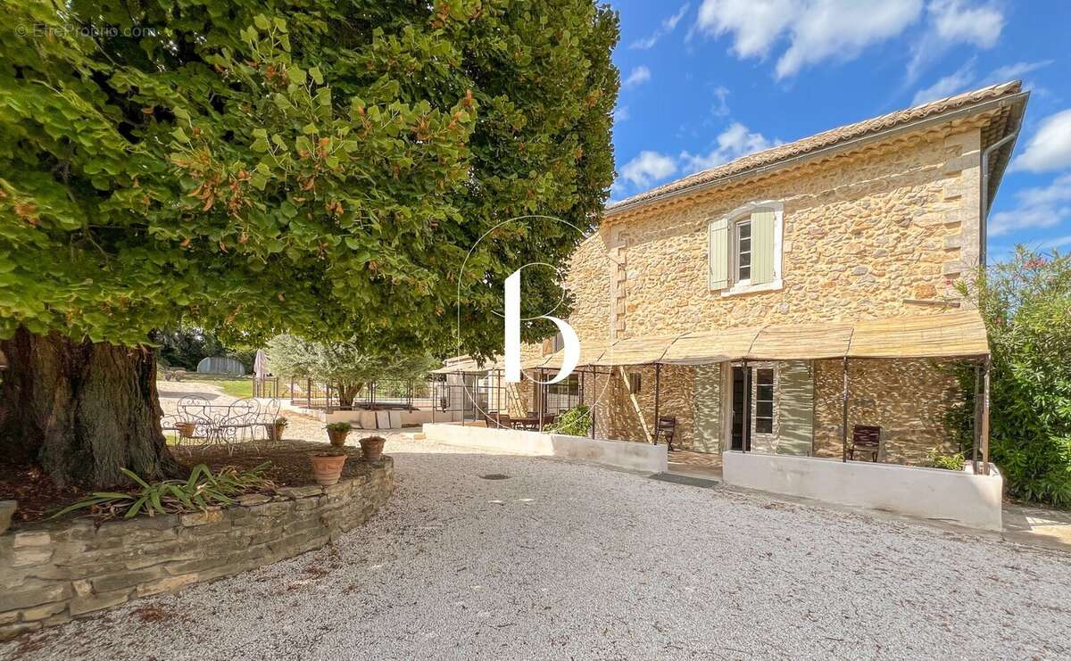 Maison à SAINT-PAULET-DE-CAISSON