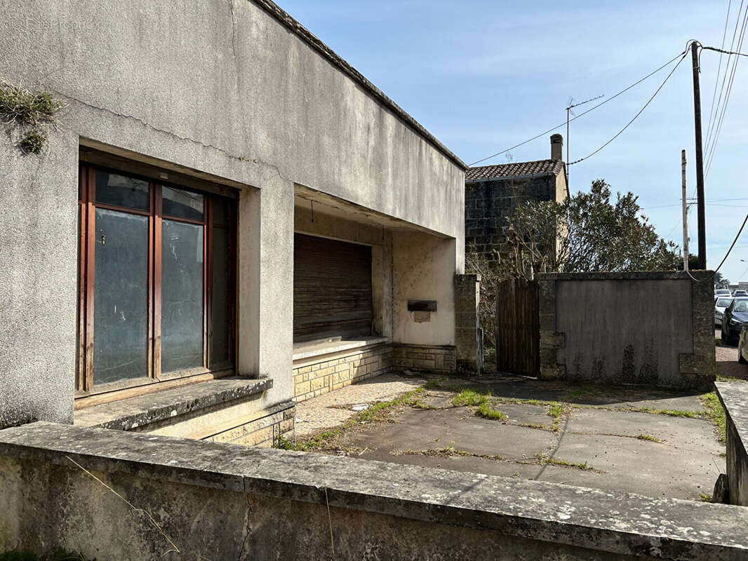 Maison à SAINT-EMILION