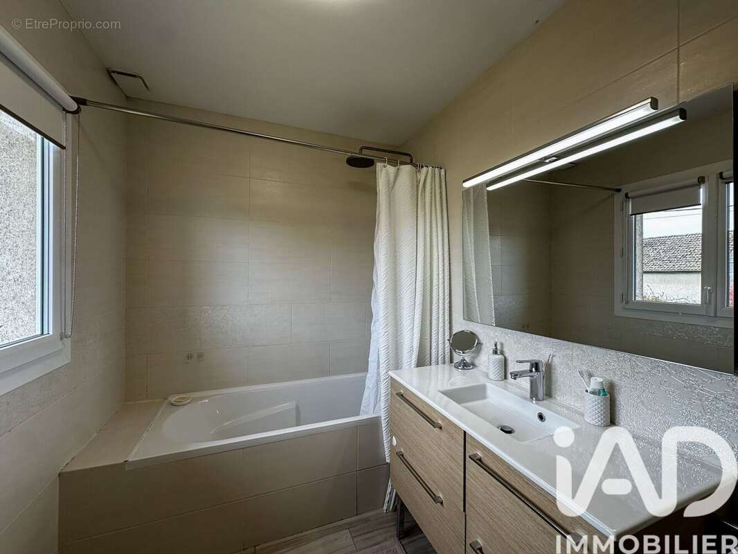 Photo 8 - Maison à BRIONNE