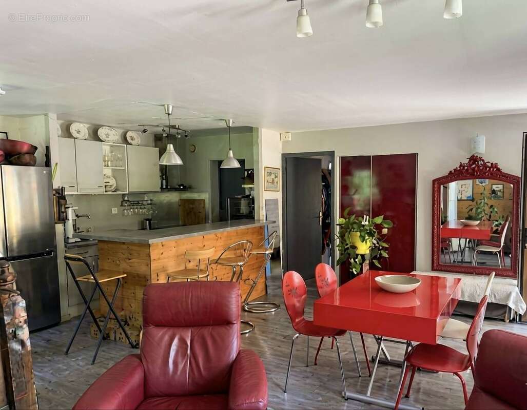 Appartement à AIX-LES-BAINS