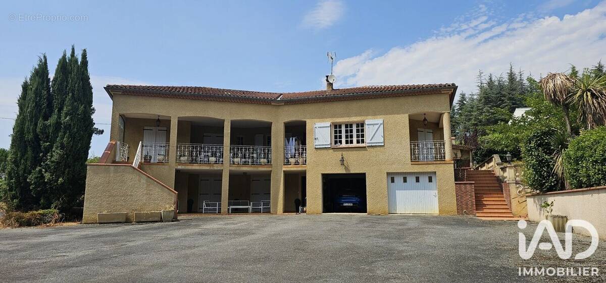 Photo 1 - Maison à L'ISLE-DE-NOE