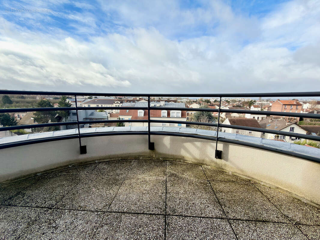 Appartement à LIMEIL-BREVANNES