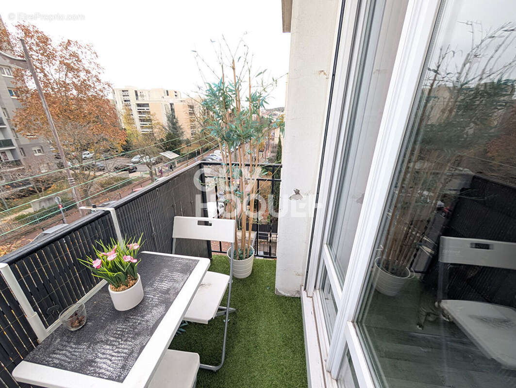 Appartement à RUEIL-MALMAISON