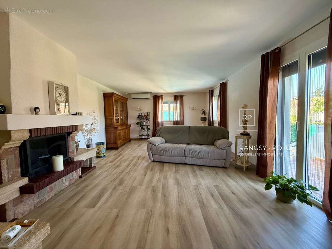 Maison à vendre 5 pièces SAINT HILAIRE DE BRETHMAS (30) - photo 4