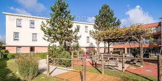 Appartement à EVRECY