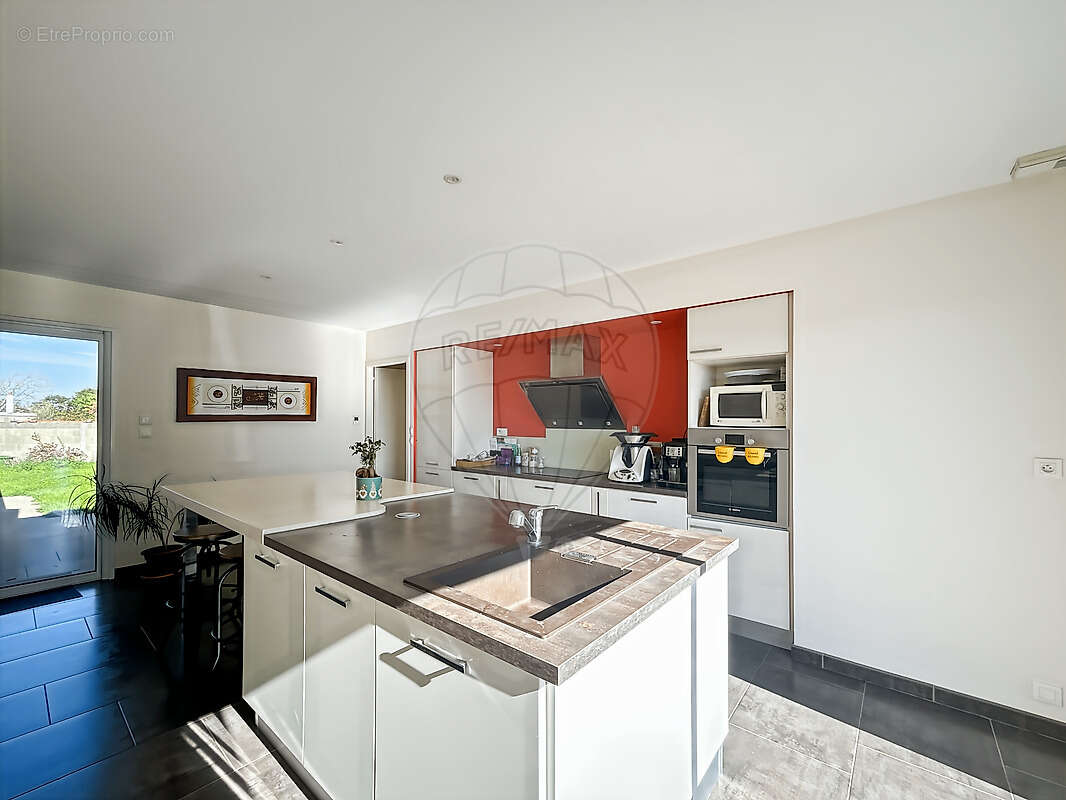 Maison à SAINTE-PAZANNE