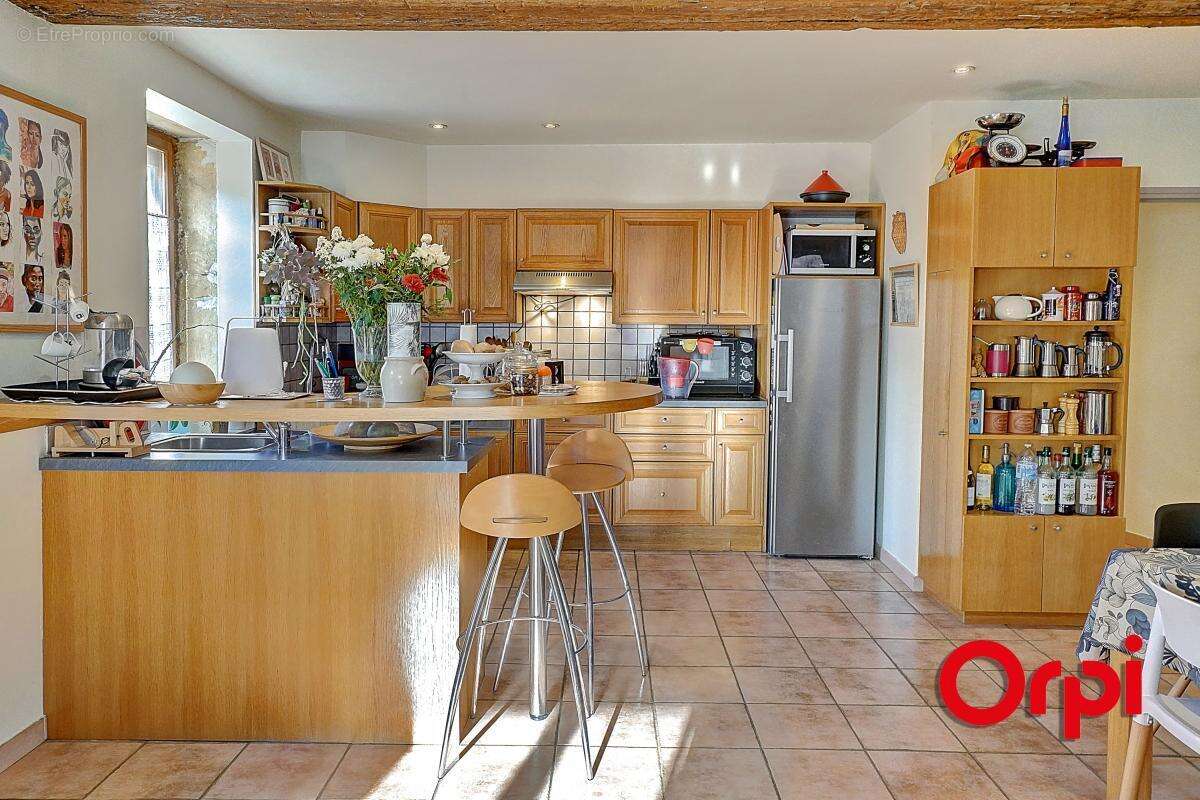 Maison à CAILLOUX-SUR-FONTAINES